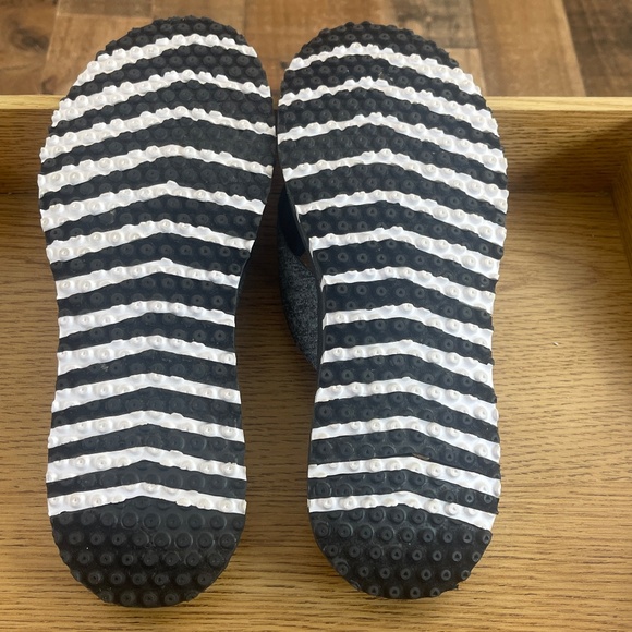 Skechers GoFlex Flexible Flip Flops with Gogamat Technology - Picture 15 of 16